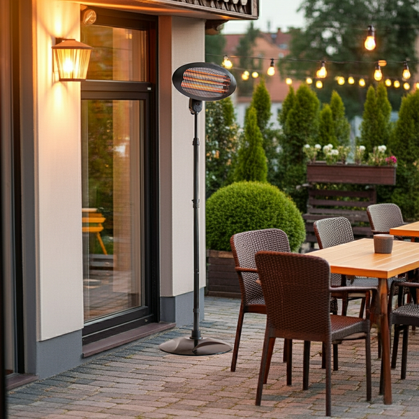 Chauffe-terrasse Auxo infrarouge sur pied 2000W – 3 niveaux, hauteur réglable, sécurité anti-basculement