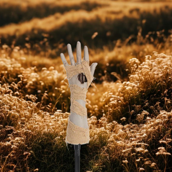 Halloween Zombie Hand Stake – Large Horrific Decoration 12 × 6.5 × 44 cm